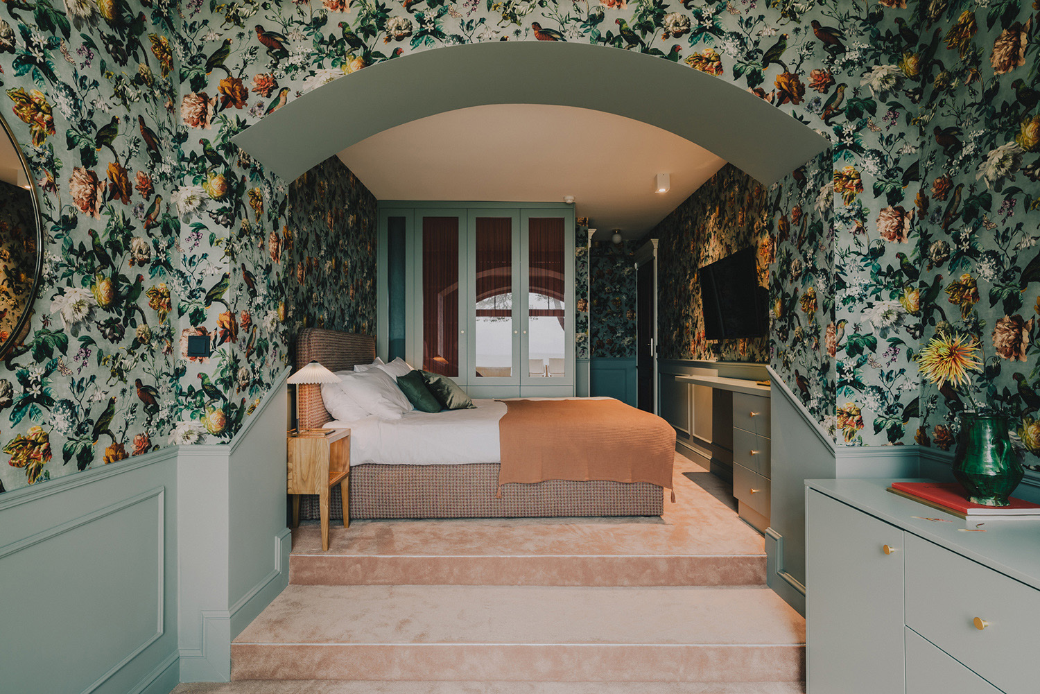 Замок Миру3