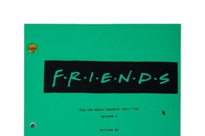 "друзів" на аукціоні