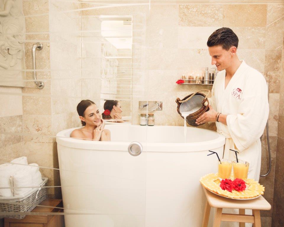 Дуетна ванна Ofuro у спа-готелі "Садиба