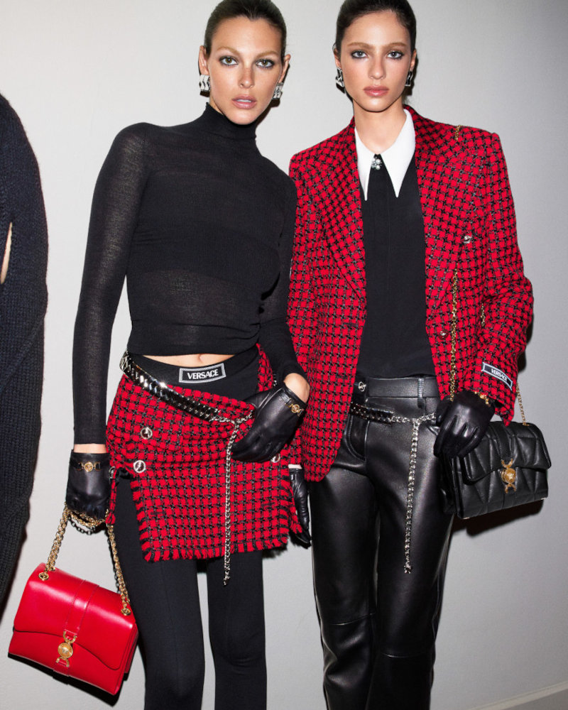 Кампанія Versace