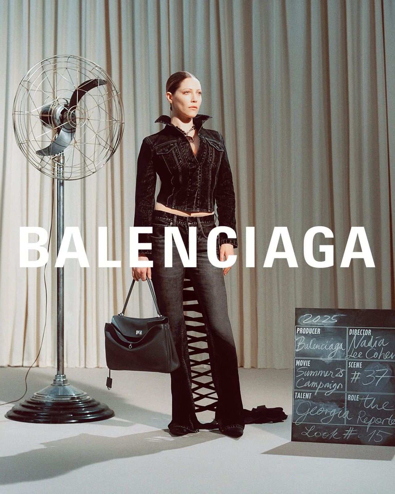 Літня кампанія Balenciaga1