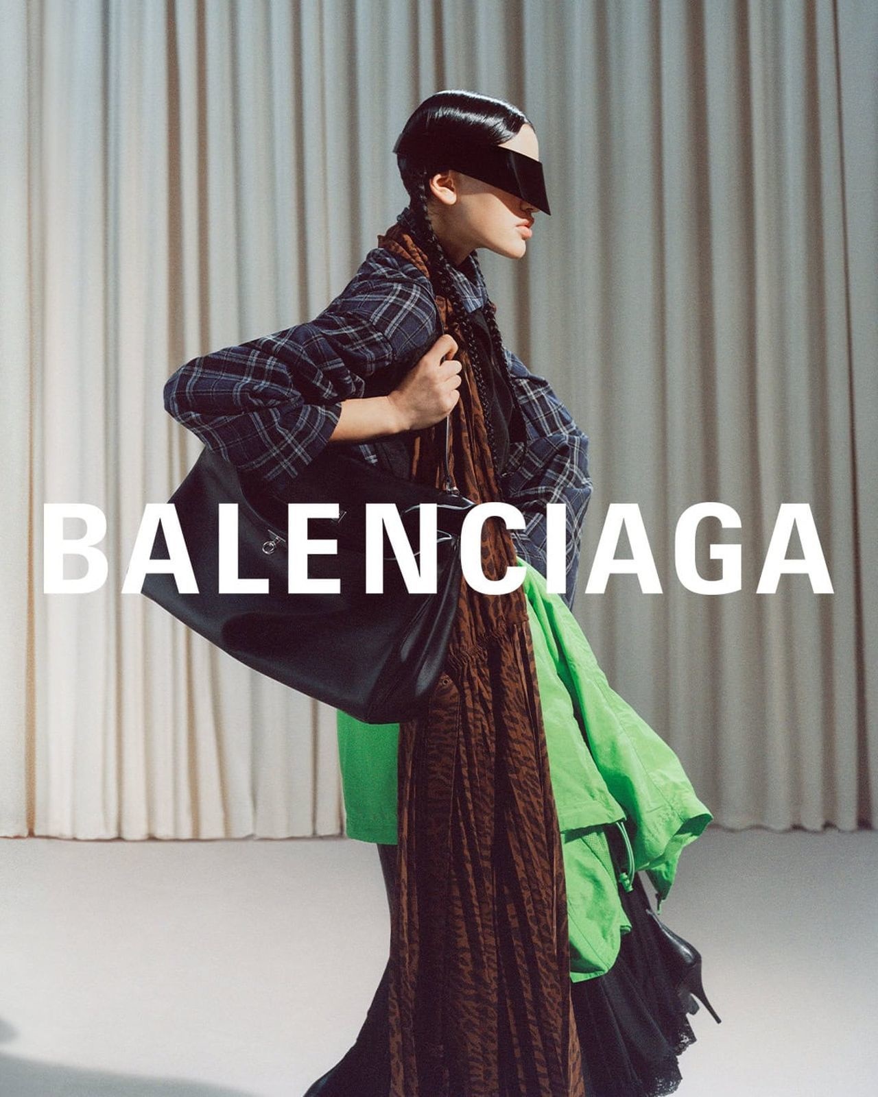 Літня кампанія Balenciaga6