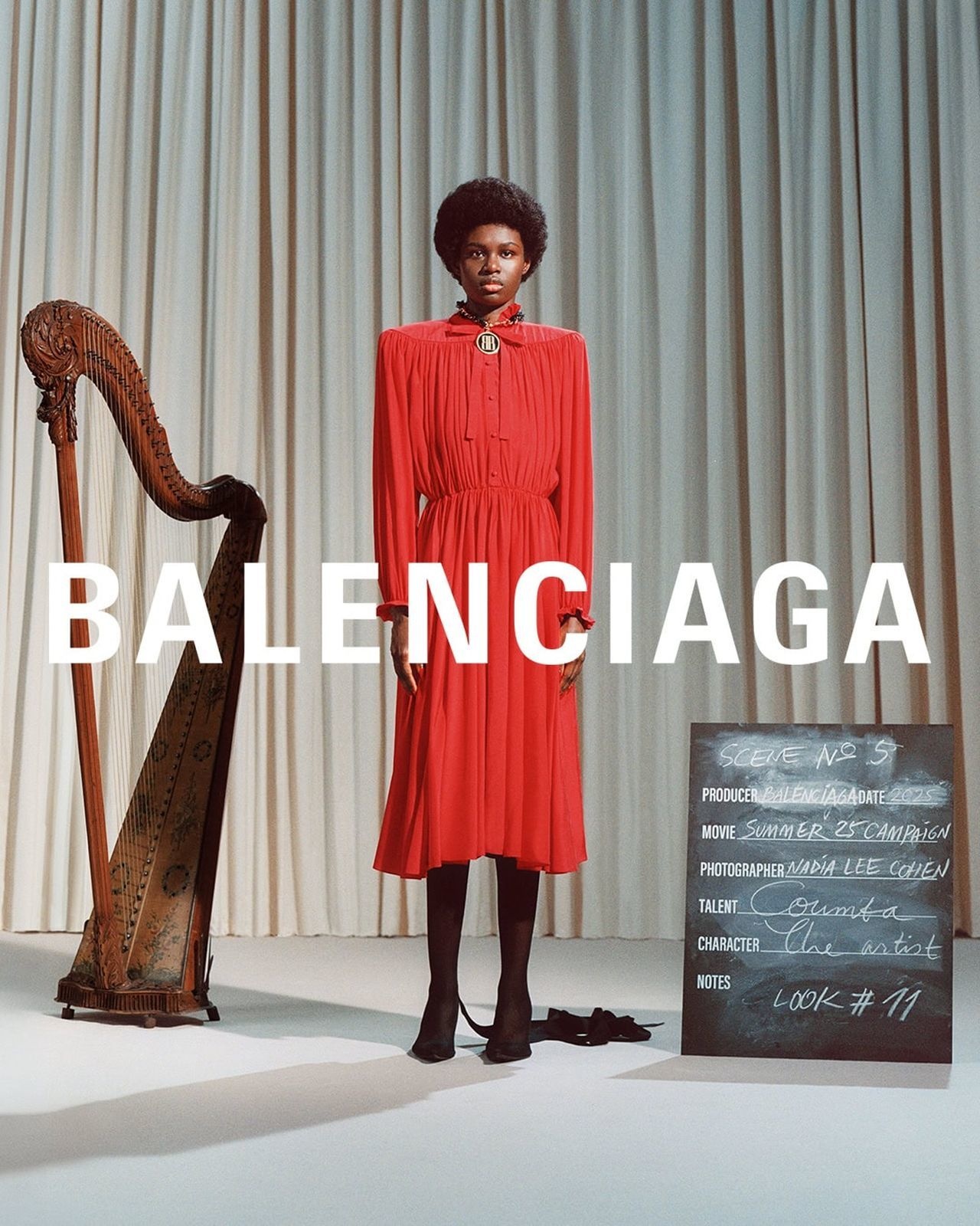 Літня кампанія Balenciaga