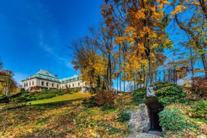 Палац Одровонж восени