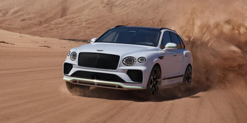 Bentley відкладає повну електрифікацію Що означає зміна з 2030 на 2035