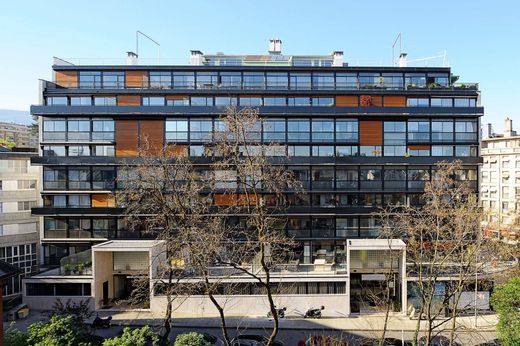 Нерухомість у Женеві