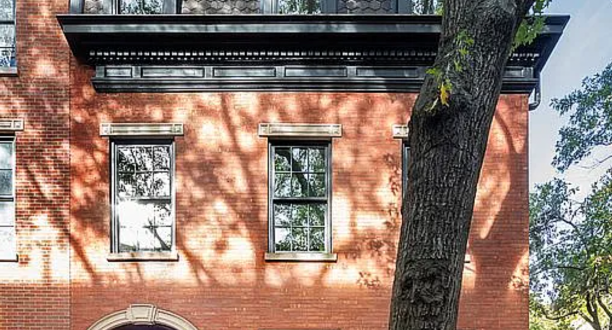 Amy Schumer Продає Будинок