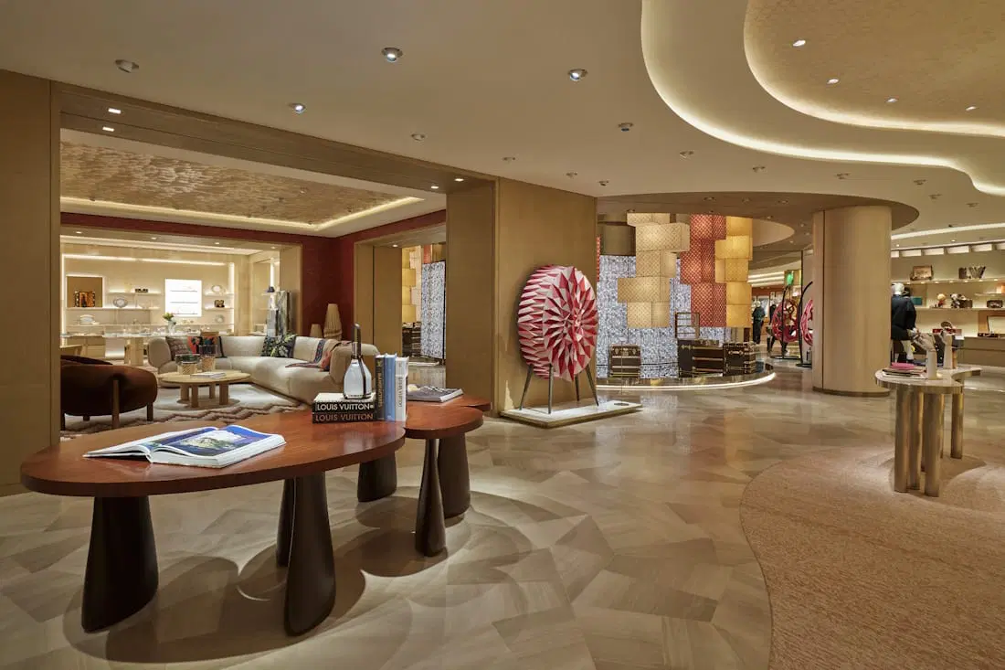 Louis Vuitton у Сеулі6