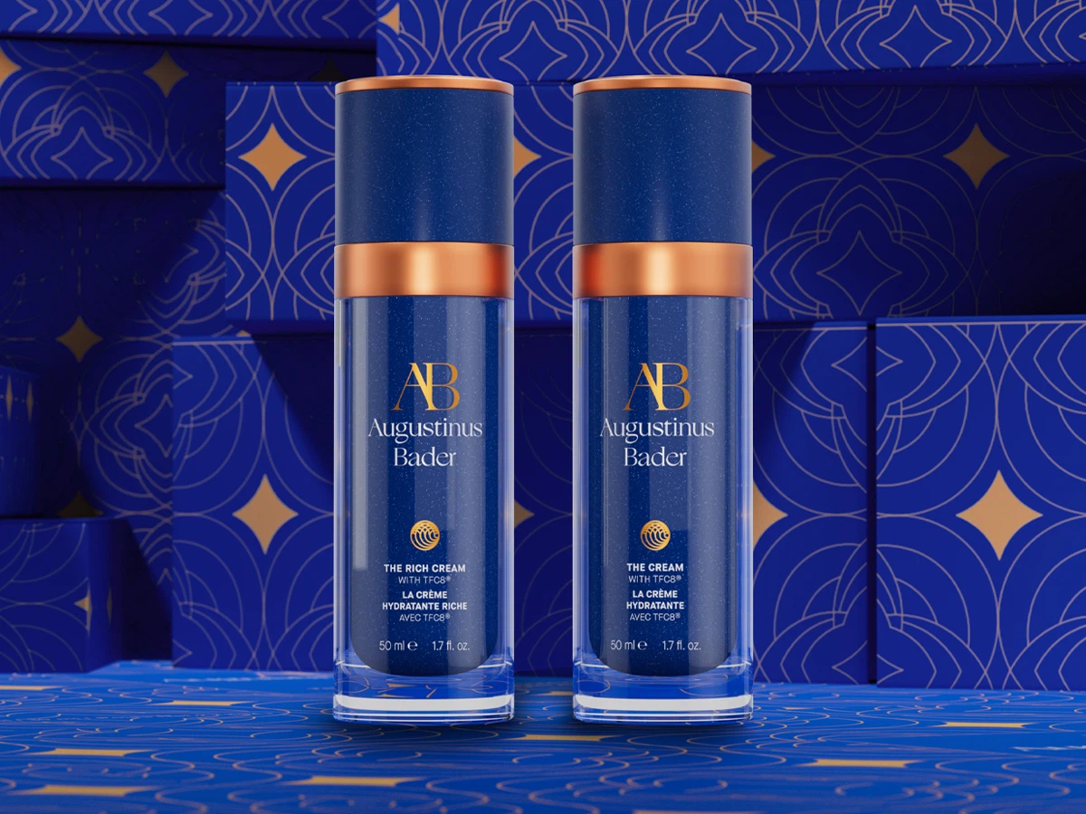 Сезонний догляд за шкірою Edit Desk High Res