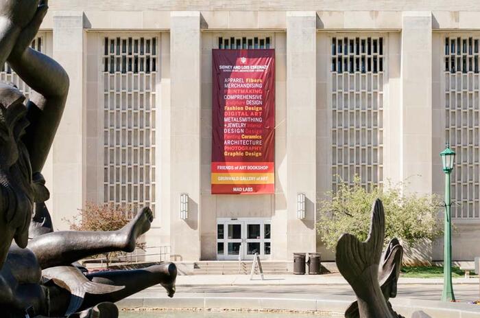 Бієнале Whitney Блог