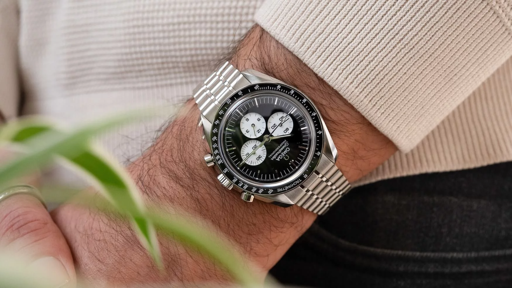 Omega Speedmaster Moonwatch Ціна