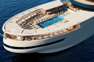 Four Seasons Yacht Yct