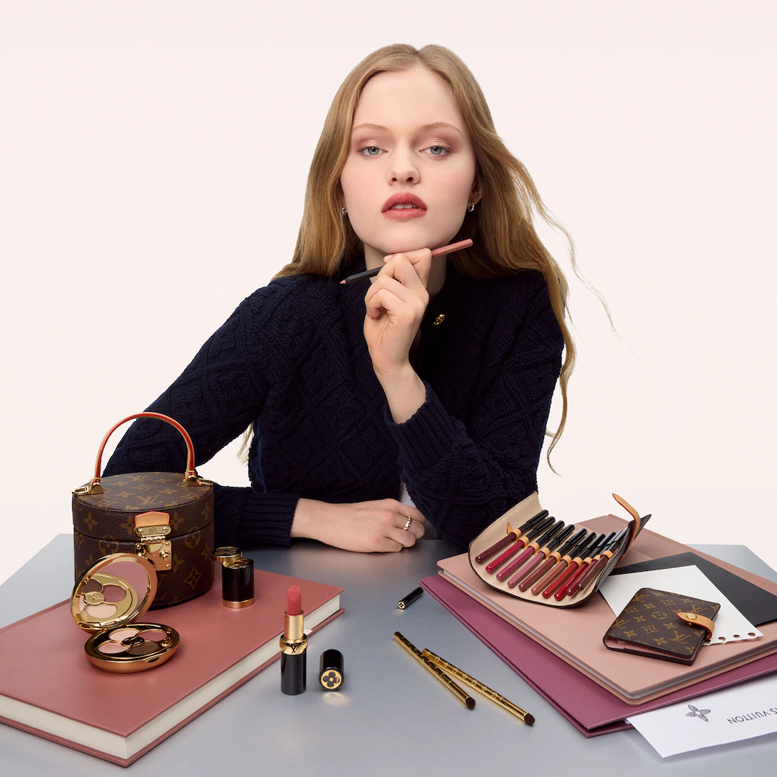 Монограма Louis Vuitton На Косметиці3