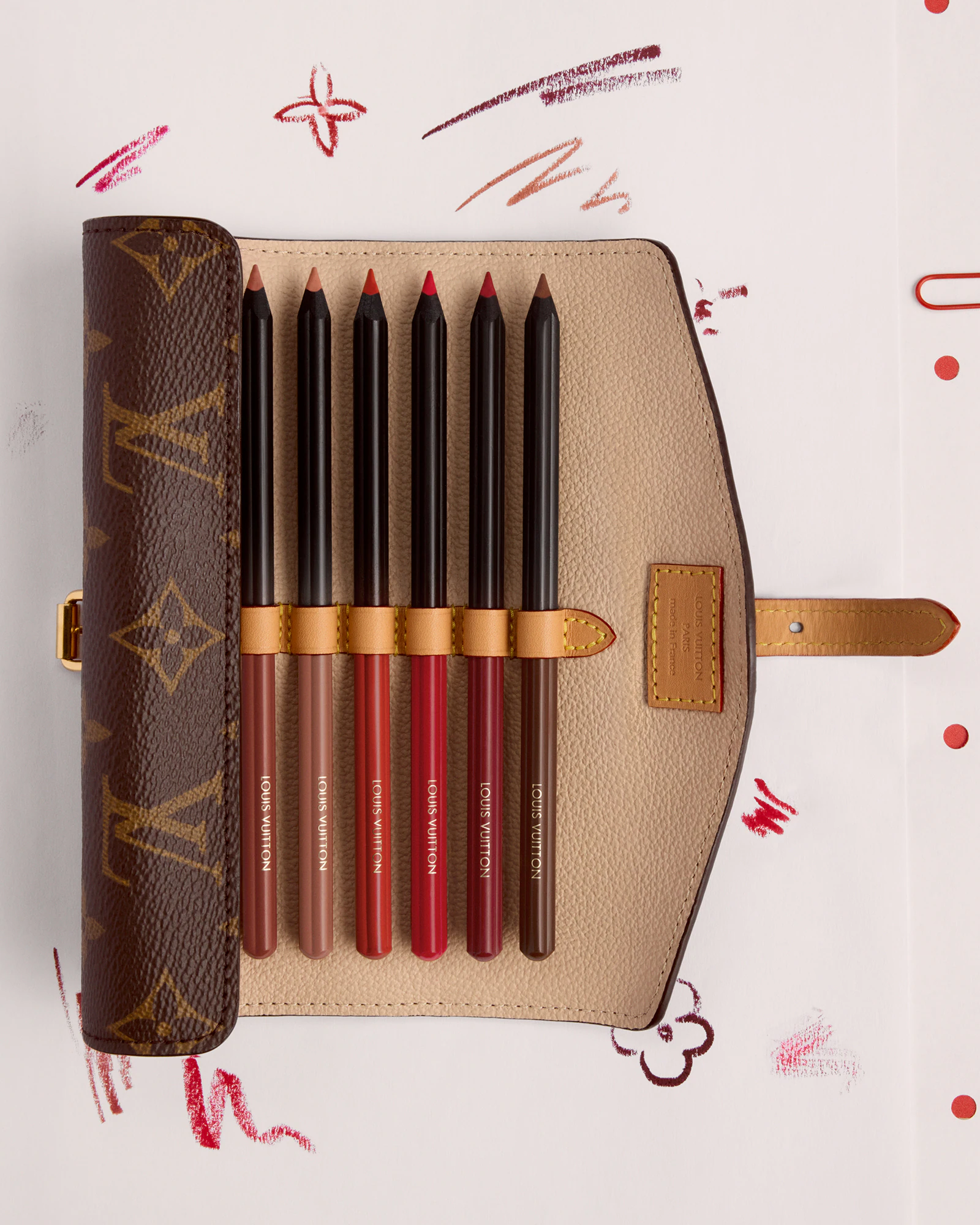 Monogram Louis Vuitton На Косметиці4
